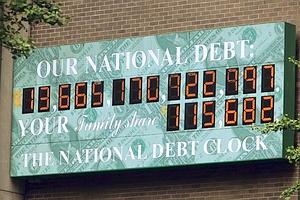 photo of the national debt clock